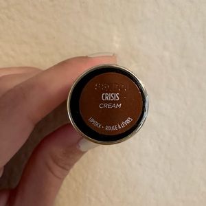 NWT Urban Decay Vice Lipstick Crisis